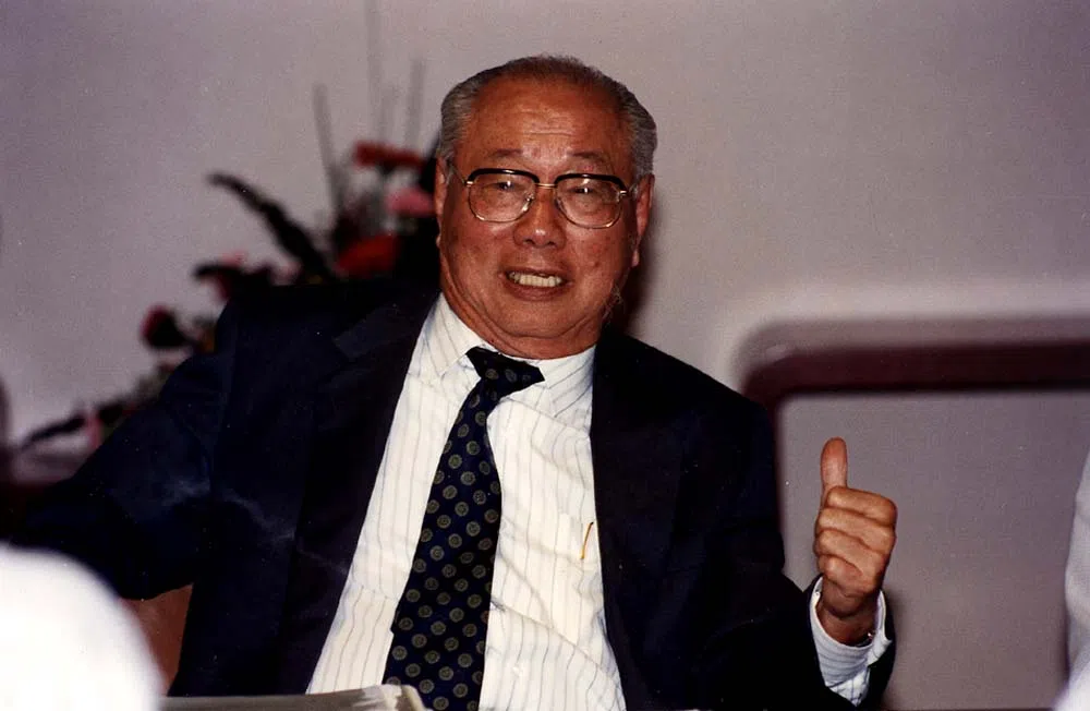 开国元勋林金山1988年受委为报业控股集团执行主席，直至2002年。期间因思维与观点有别于传统华文报，办报理念分歧，磨合期间与华文报管理层沟通并不顺畅。（档案照片）