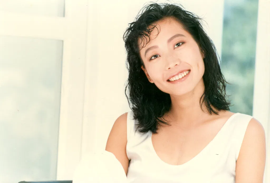 王新莲当年有民歌玉女称号。（互联网）