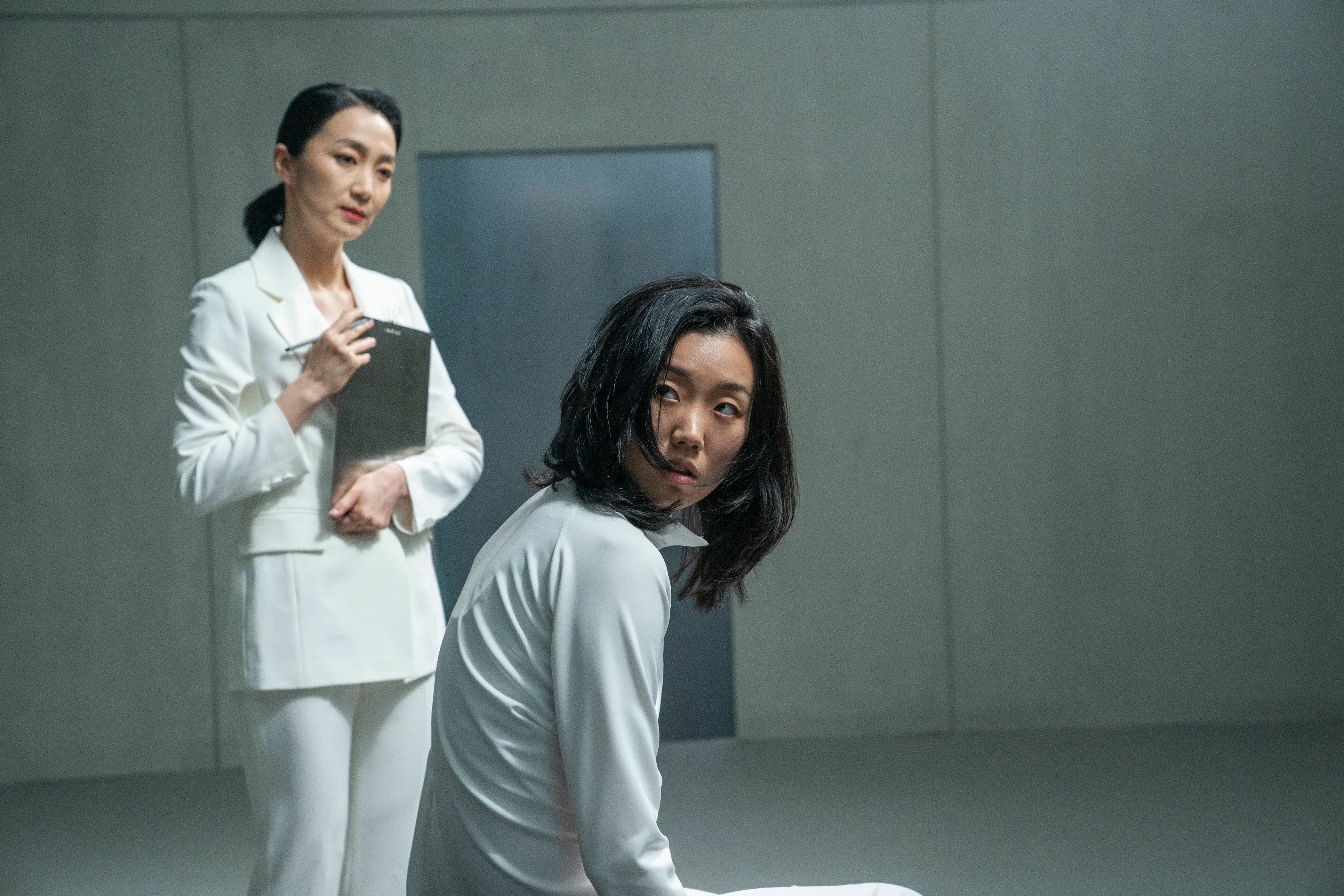 《怪谈夜宴》集合6个不同单元，揭露人性欲望和阴暗面。（嘉华院线提供）