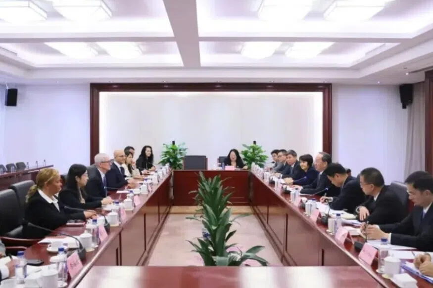 中国工信部长会见库克：为苹果等外企营造良好营商环境