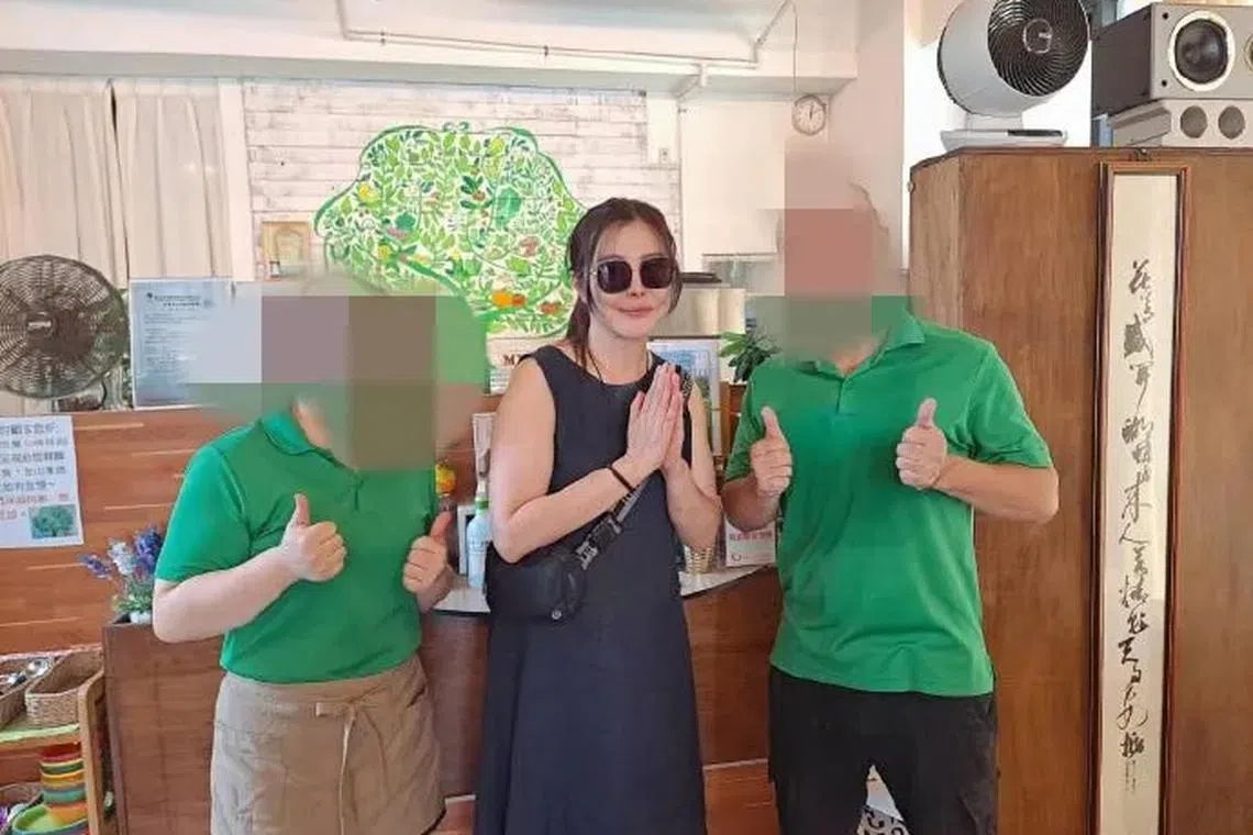 王祖贤返台過中秋。（互联网）