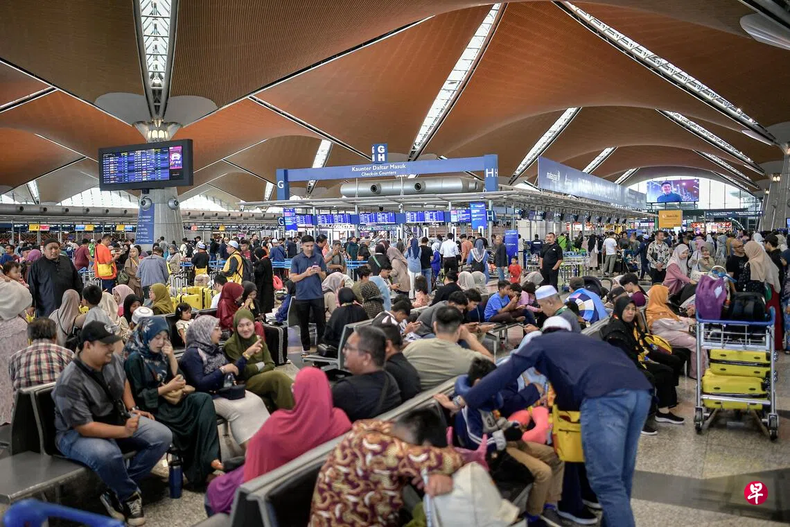 逾1万2000人次KLIA每小时客流量创新高| 联合早报
