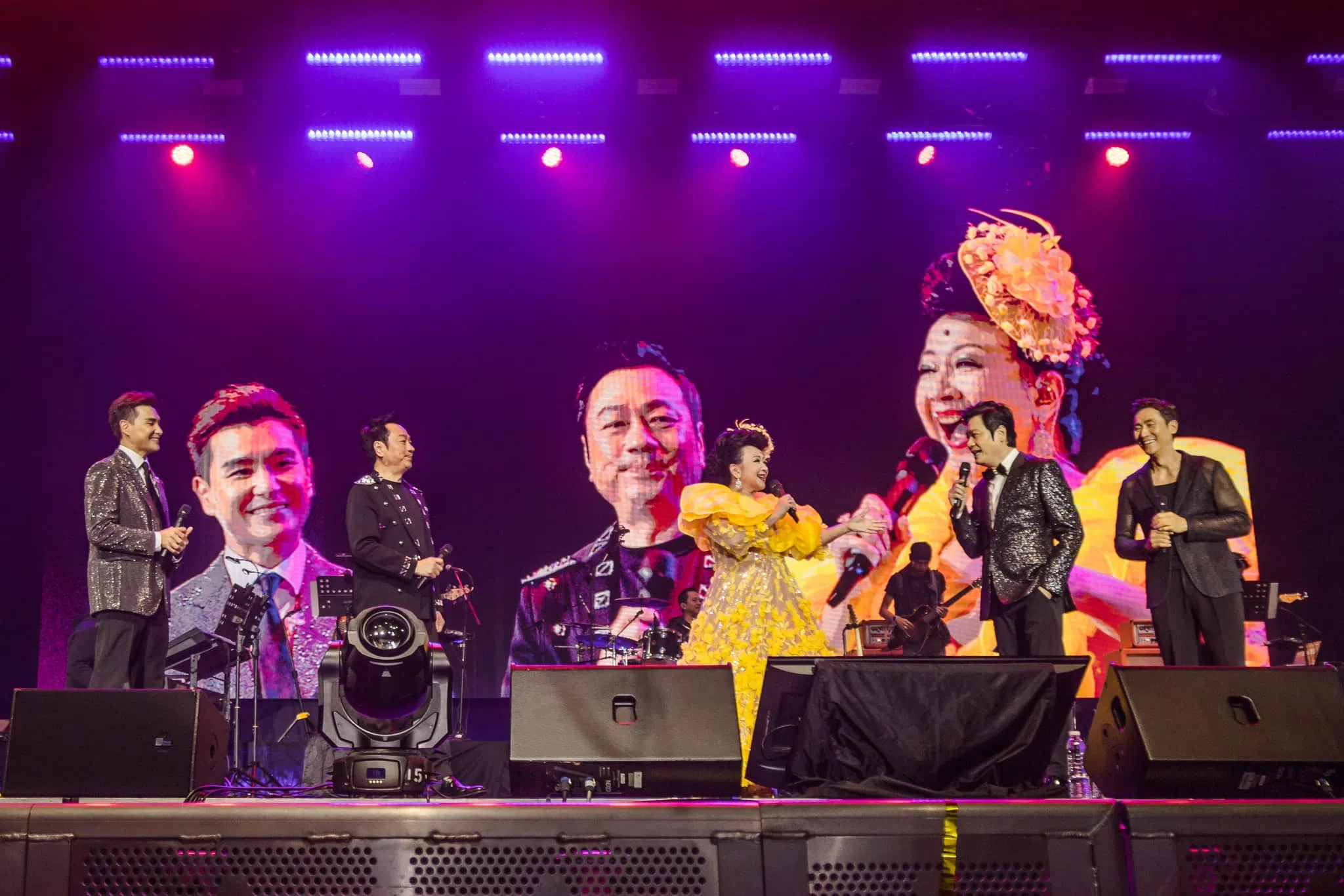 薛家燕与四位TVB视帝合体演唱，相当难得。（取自薛家燕脸书）