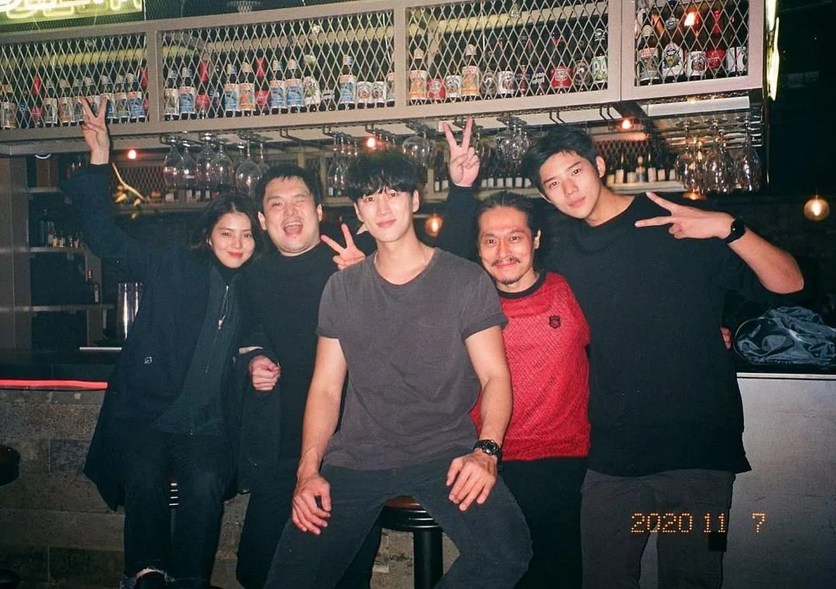 与韩韶禧（左）一起参与《以吾之名》的文相民（右）跳出来替女方澄清传言。（图/IG）