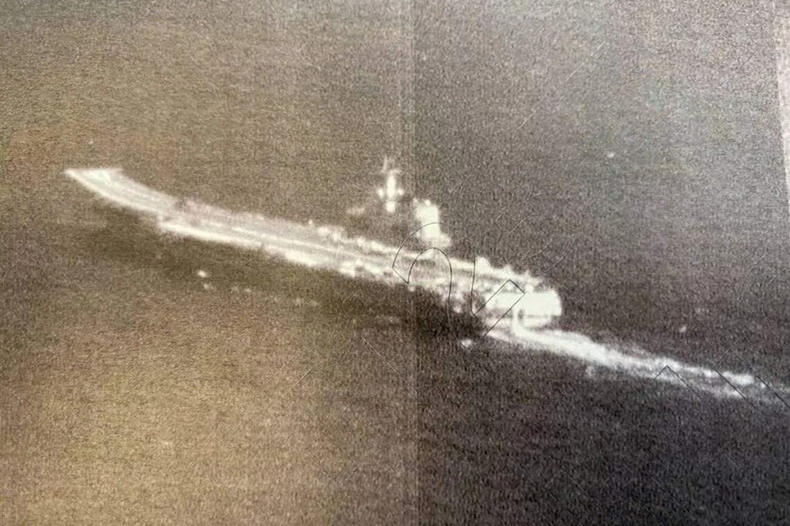 台湾国防部称，山东号舰队行进过程中，台军海、空兵力及陆基雷达系统全程掌握动向、严密监控。（台湾国防部）