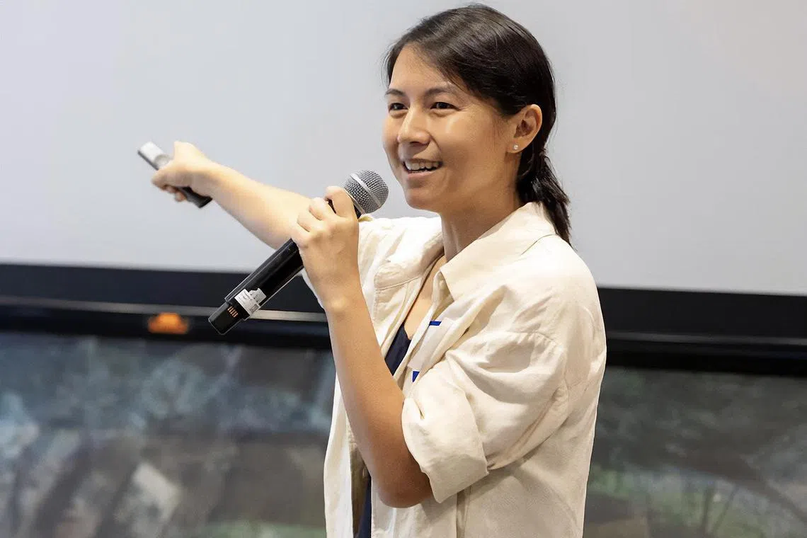 数码发展及新闻部负责智慧国策略和人工智能政策与战略的司长吴函燕，也是另一名离职的高级公务员。（数码发展及新闻部提供）