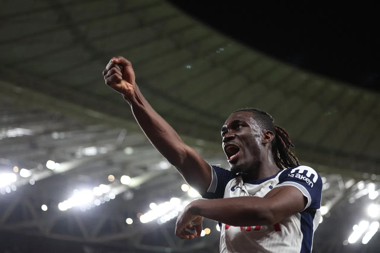 比索马因为经常迟到而遭到热刺新帅排除在超级杯大名单以外。（路透社）