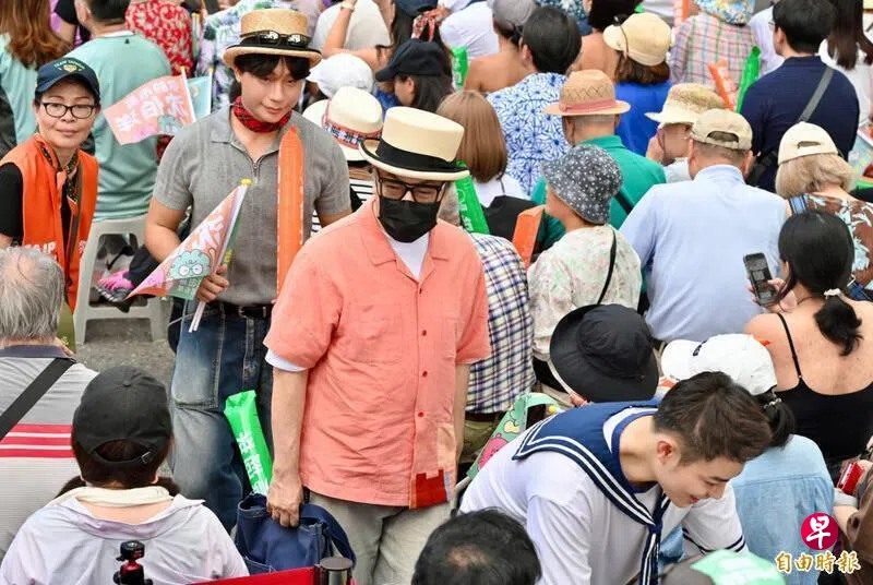 蔡康永现身沈伯洋竞总引大陆网民反弹 台学者：北京不回应最好