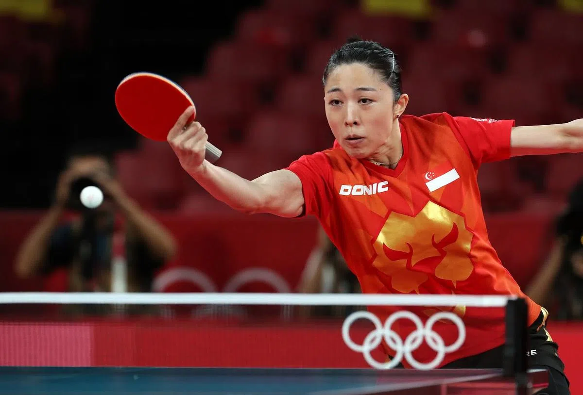 面对世界第一的强敌，负伤的于梦雨在半决赛中始终奋战到底。（邝启聪东京摄）