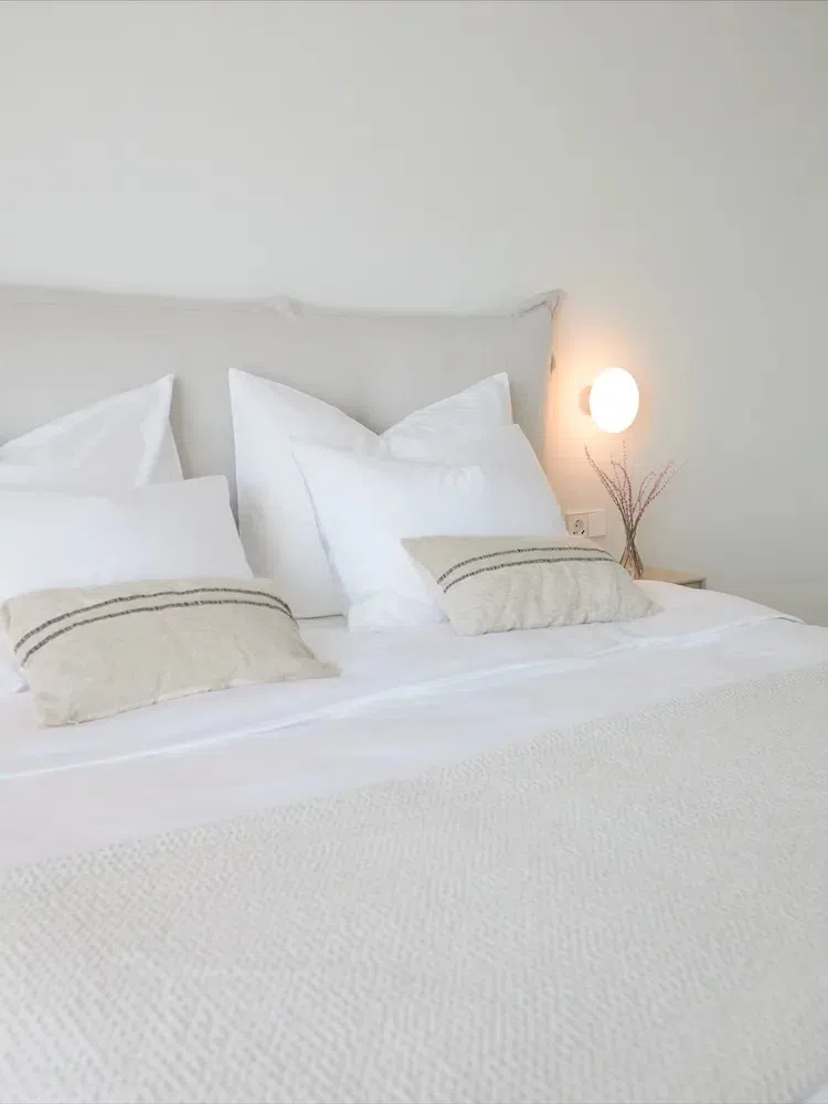 玉泽演新婚房的卧室。（取自Instagram）