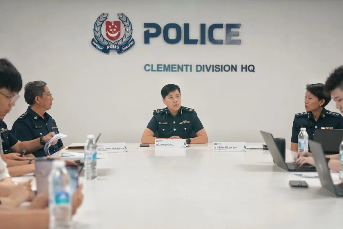 金文泰警署署长周利玲助理警察总监提醒公众在年底假期保持警惕。（谢智扬摄）