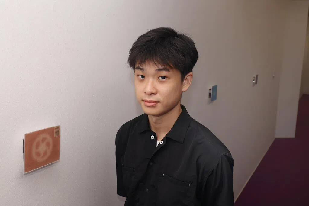 赖宇通擦出人世柔光 手作当代洞穴壁画