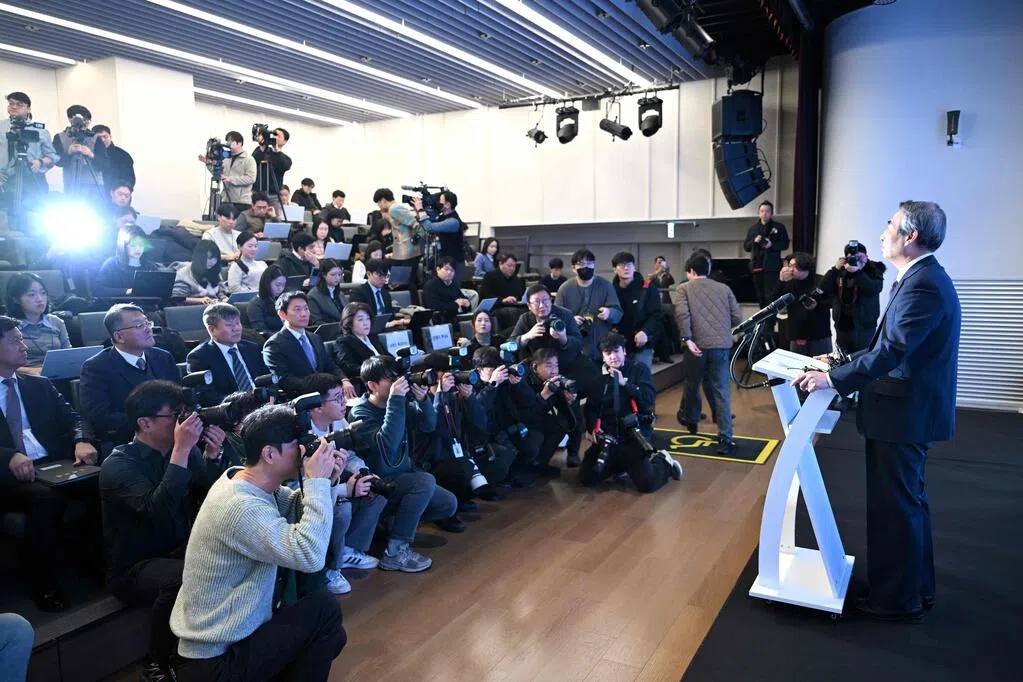 韩国特检最终结论：金建希涉干政和“卖官卖职” 