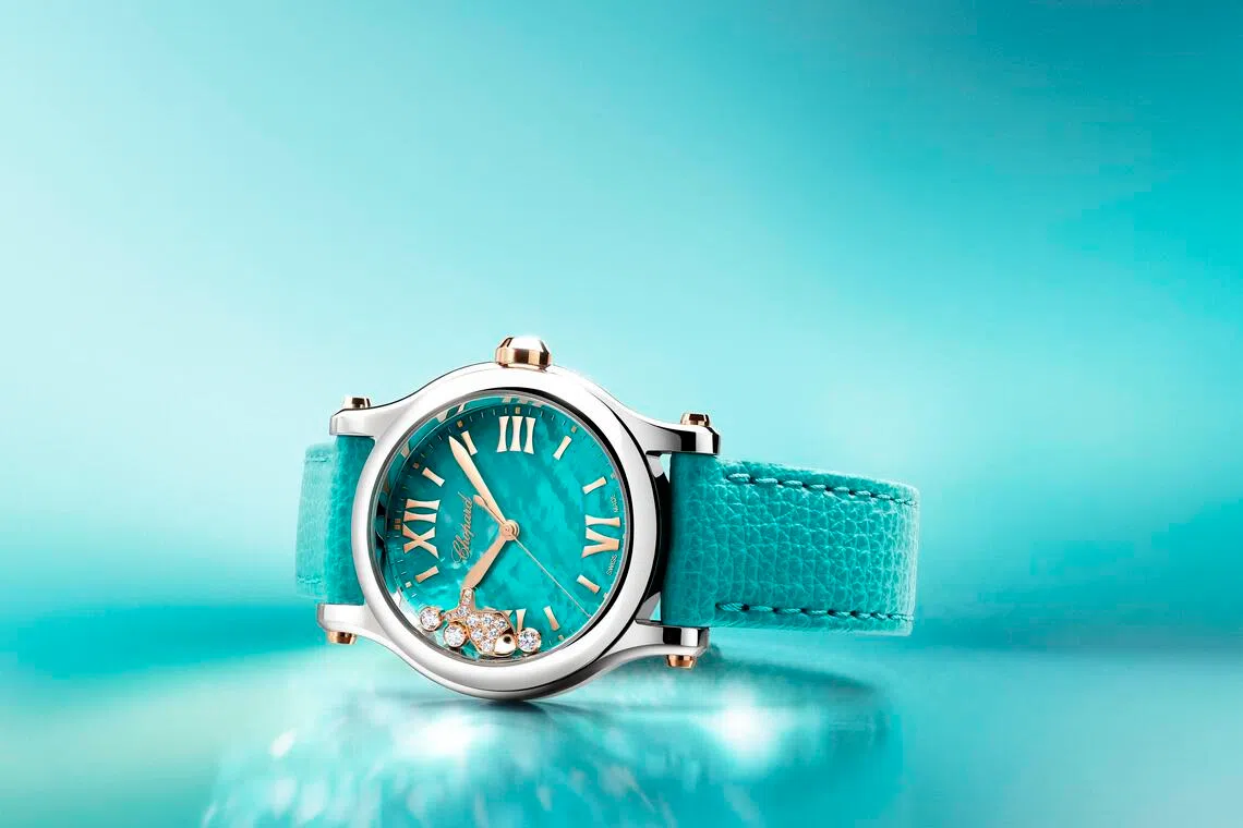 诞生于1998年的Happy Fish系列，将自由与愉悦化作腕间风景。（萧邦提供）