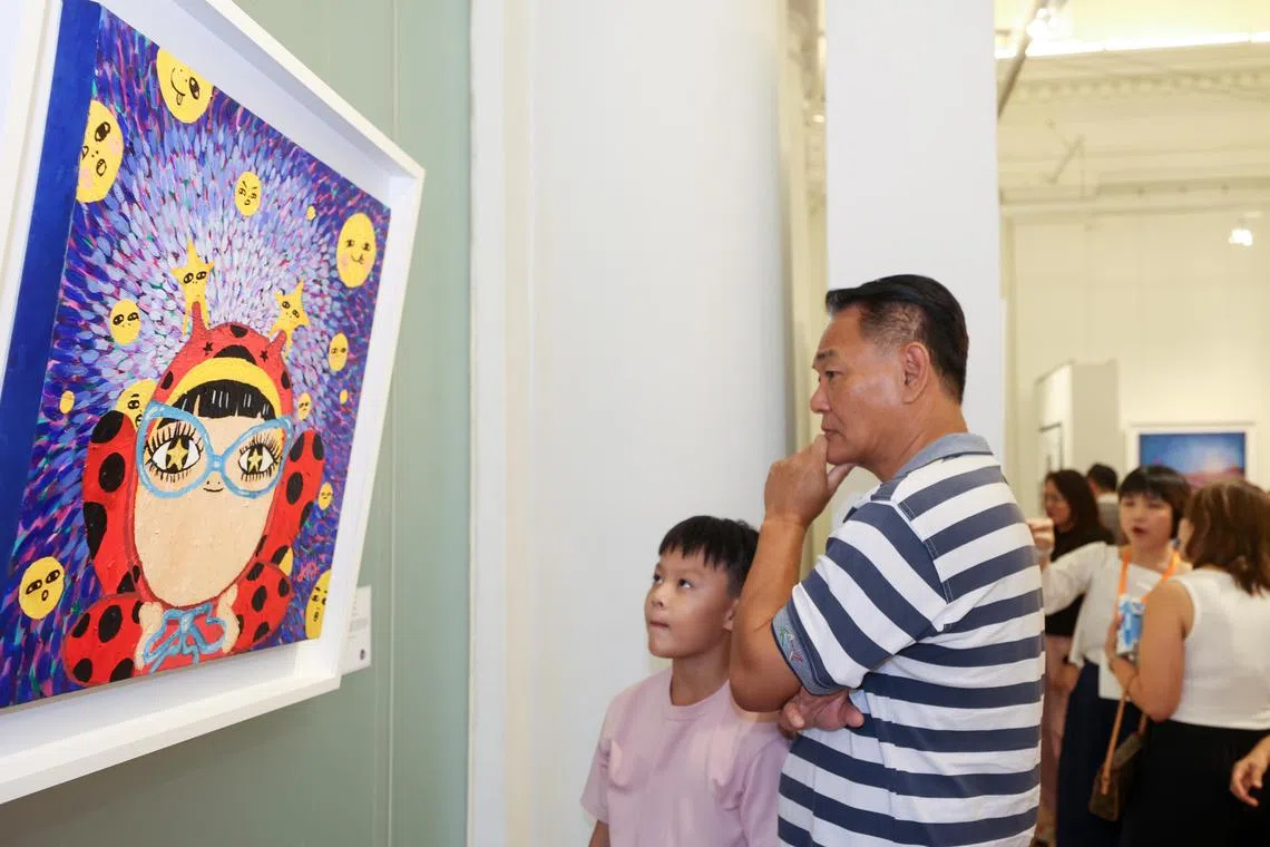 为期四天的展览从星期四（10月31日）举办至星期天（11月3日），地点是旧国会大厦艺术之家（The Arts House）。之后，一些作品将从11月7日至明年1月6日，在乌节中央城（Orchard Central）的10 Square展出。（吴先邦摄）