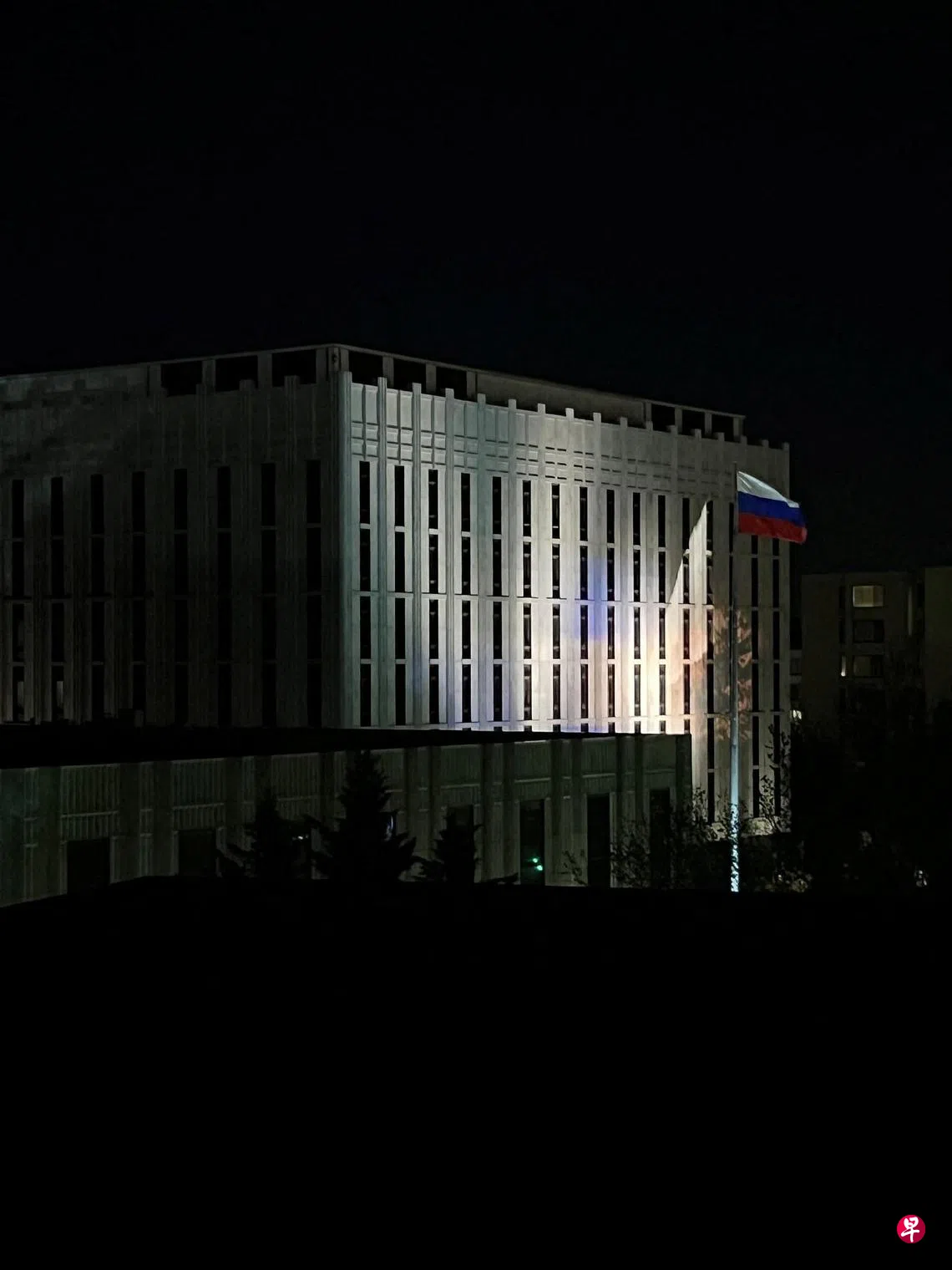 俄驻美大使称大使馆遭封锁| 联合早报