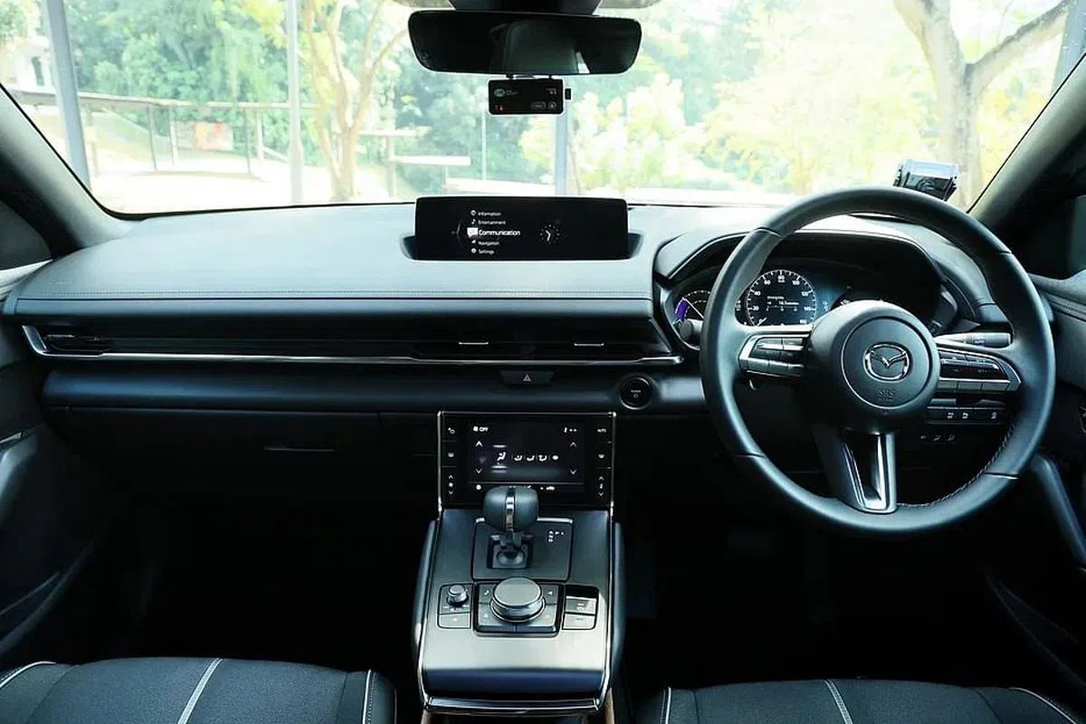 内饰设计简约，并具有科技感。（龙国雄摄）