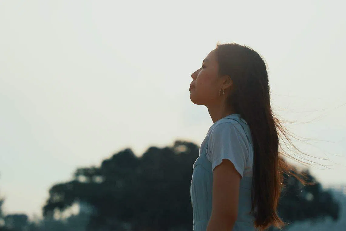 坦然面对焦虑，接受焦虑，正视焦虑，让伍靖敏不再畏惧。（视频截图）