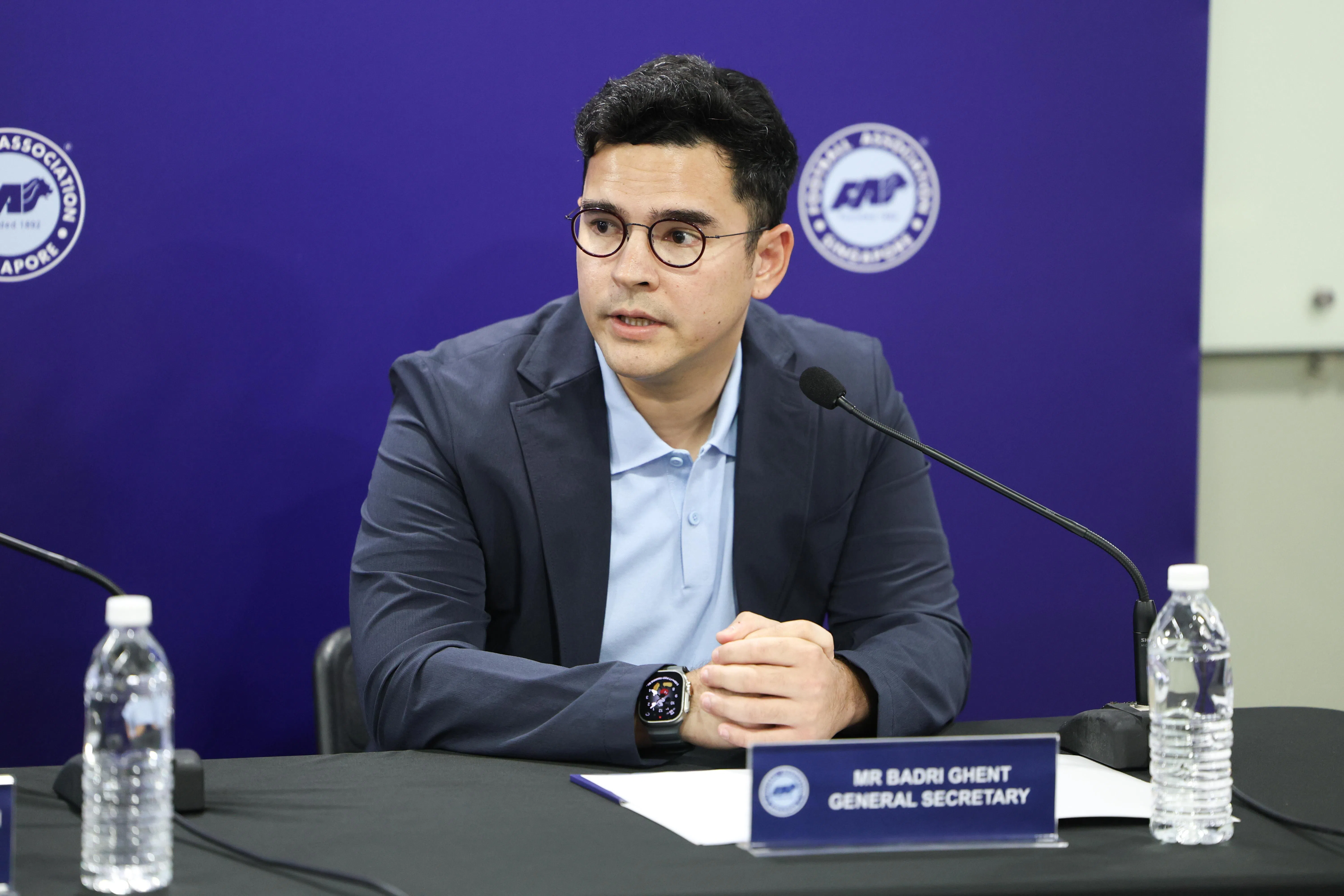 足总秘书长根特表示已经和蔡荣俊进行过沟通，现在可以向前看。（关俊威摄）