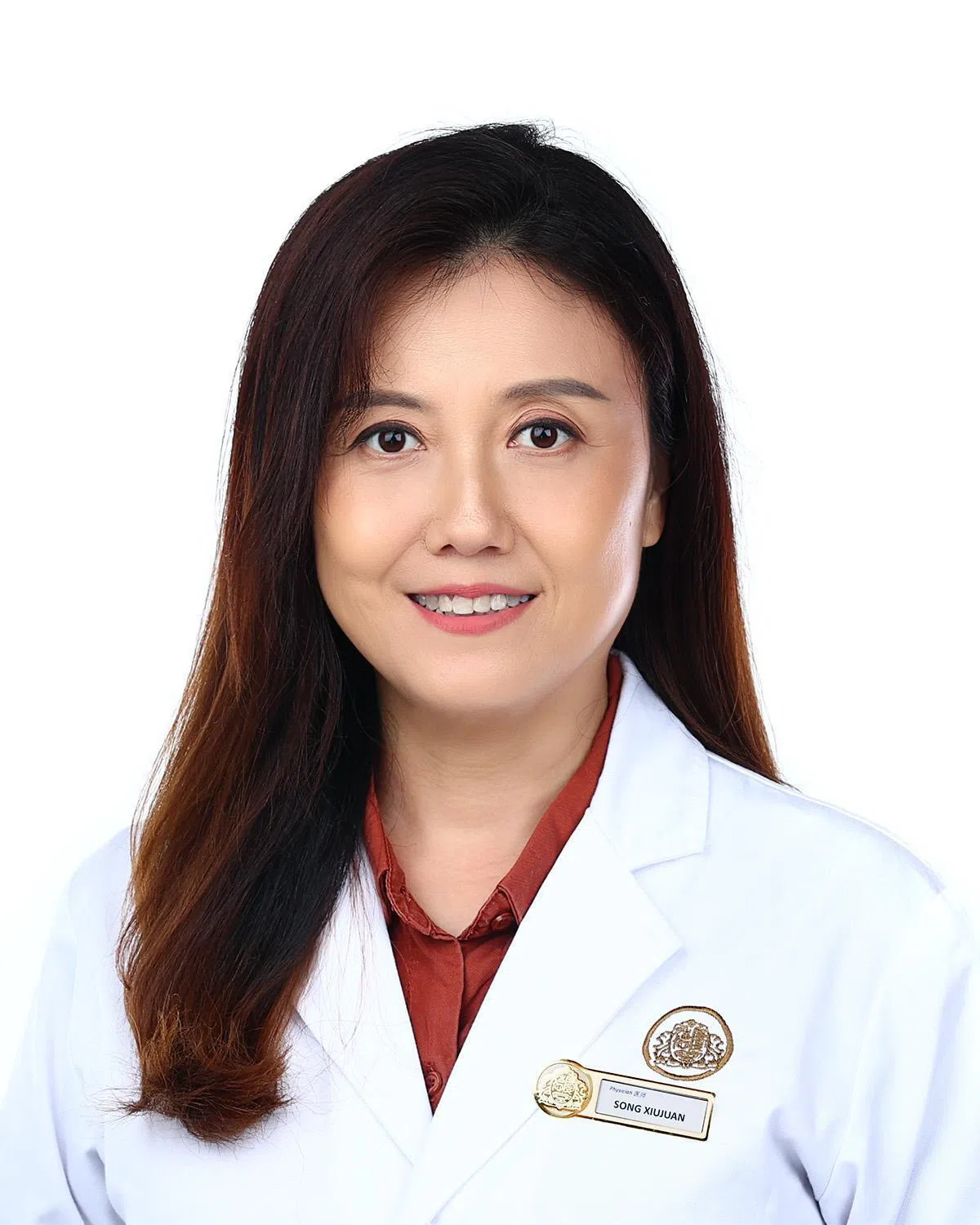 宋秀娟医师说，艾草不仅能食用，还可用来泡脚，对健康有助益。（受访者提供）