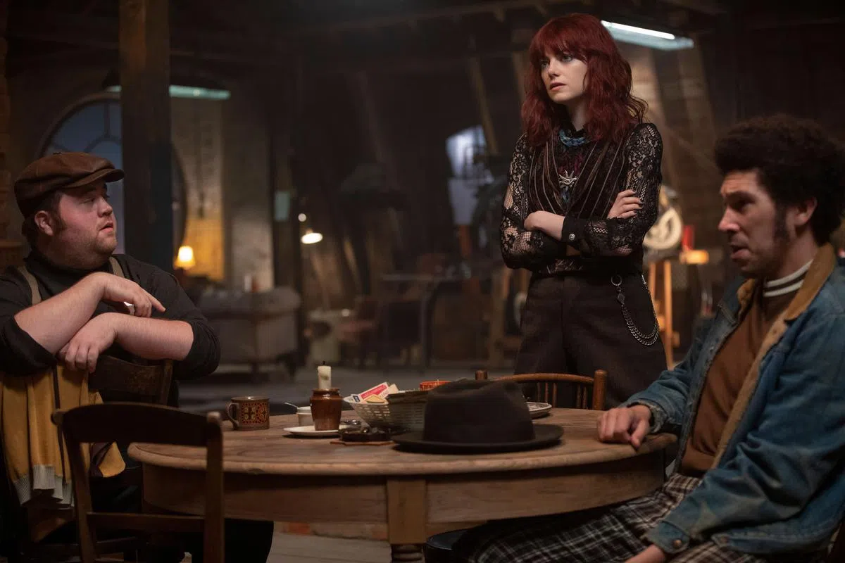 同为天涯沦落人，三人成为朋友。（照片/ 迪士尼提供）