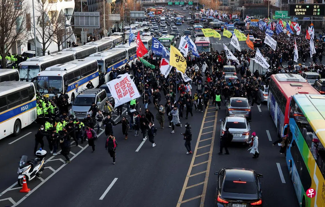 韩国总统逮捕令执行受阻公调处重新部署行动| 联合早报