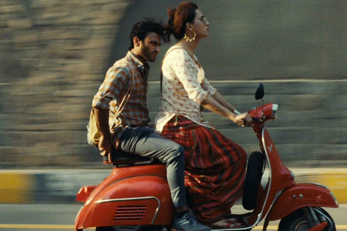 《乐土》刻画一名男生爱上一个雄心勃勃的变性女星。（黄金戏院提供）