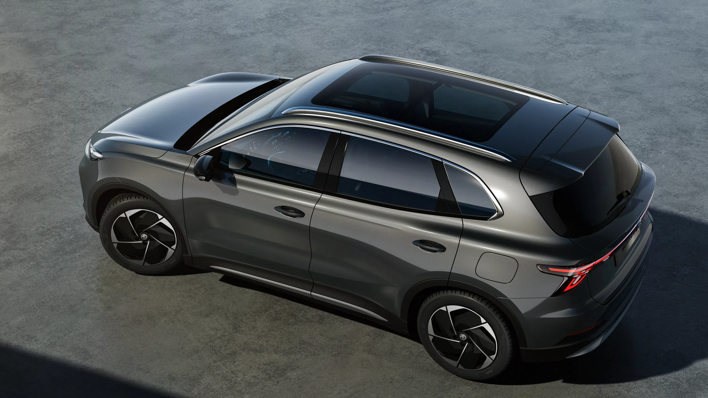 低重心设计带给MGS5高强度的车身结构，安全性更佳。（图/MG提供）