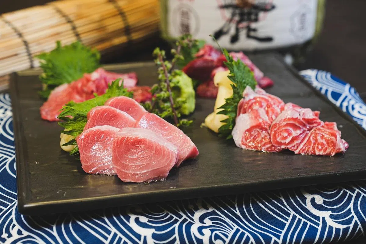 Maguro Brothers的金枪鱼特别部位刺身口感富有嚼劲。（餐馆提供照片）