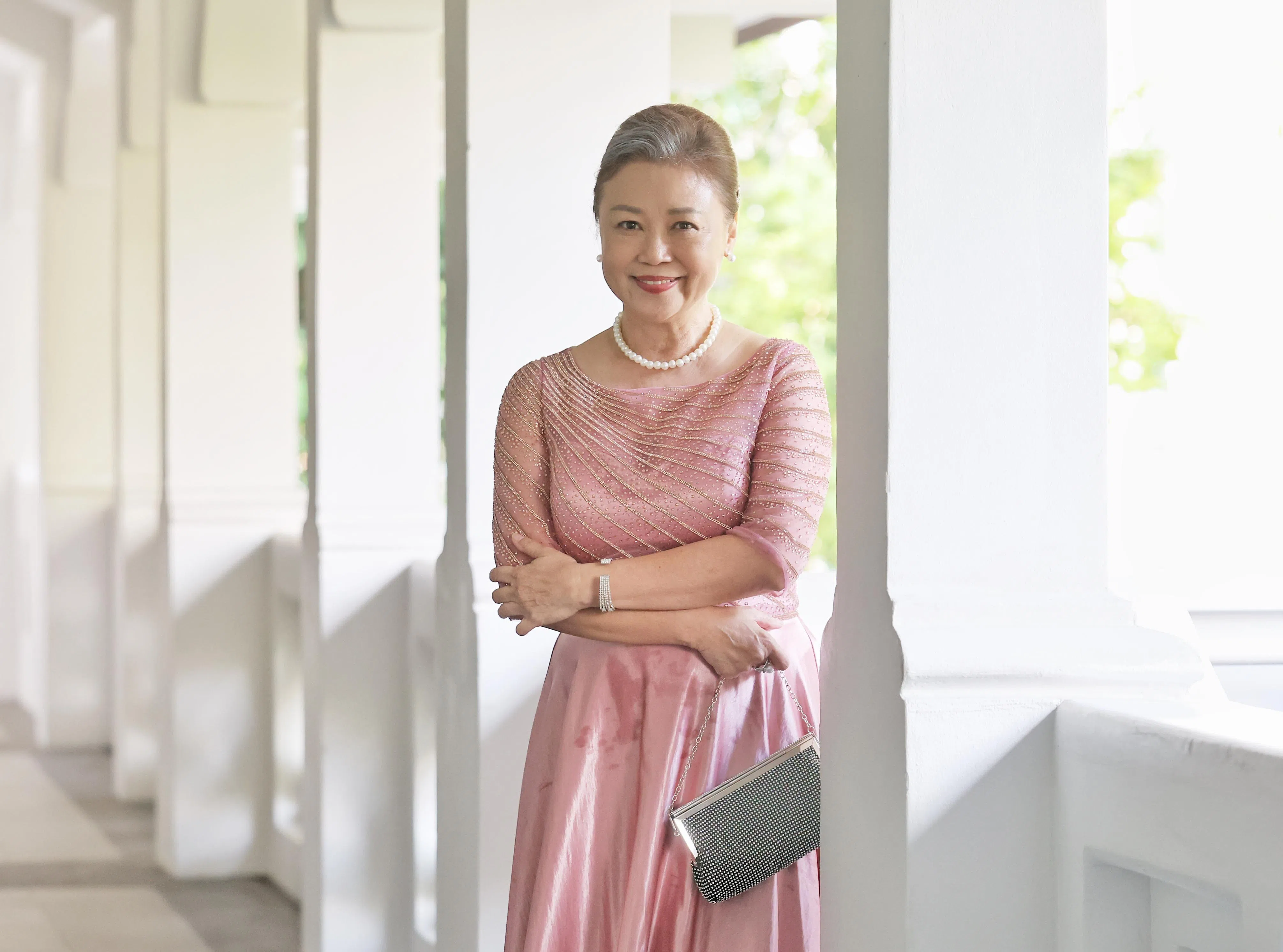 向云化老妆演出李南星的母亲。（唐家鸿摄）