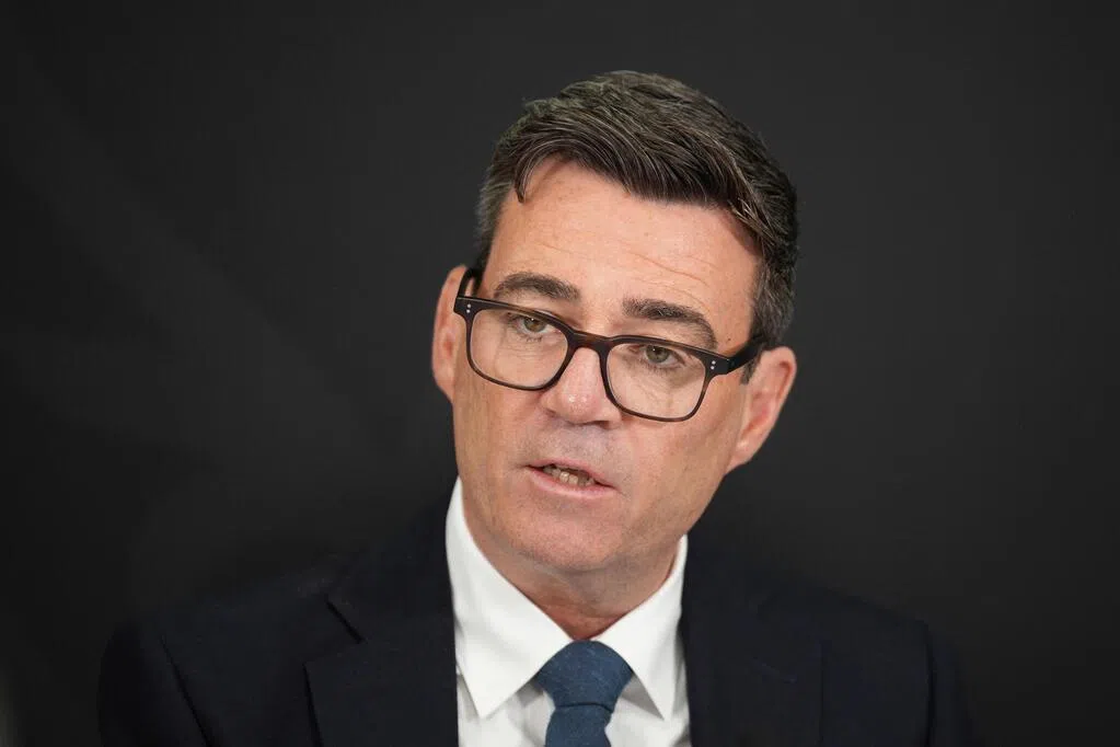 英首相伯纳姆排除提前大选 必要时批评特朗普捍卫国家利益