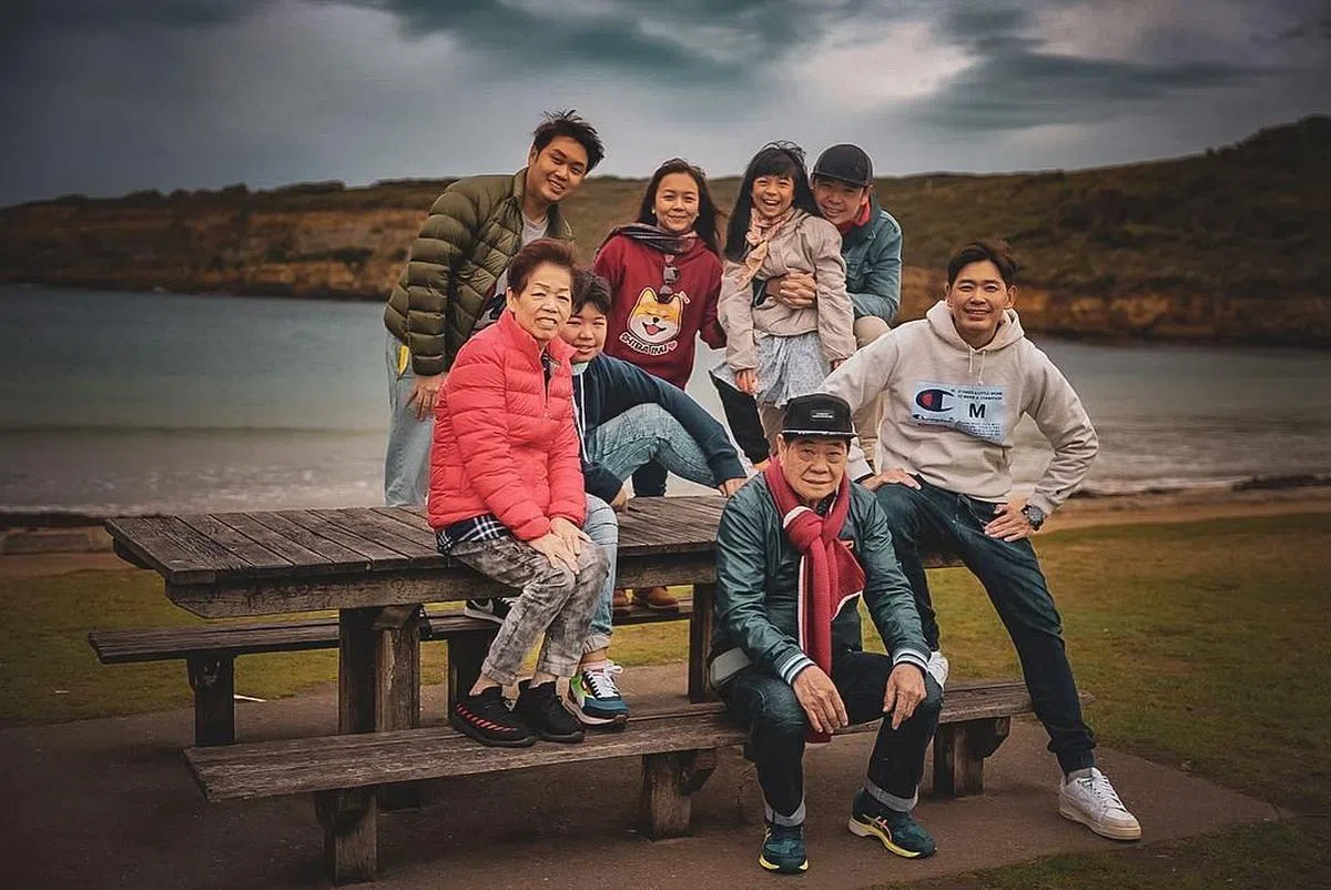 陈罗密欧认为在旅途中拍的全家福是最漂亮的。（取自IG）