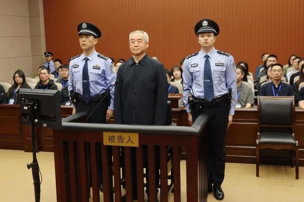 中央巡视组原副部级巡视专员许传智受贿等两罪判监12年