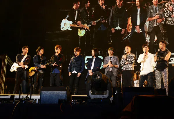 5566于2014年在五月天演唱会上合体。（互联网）