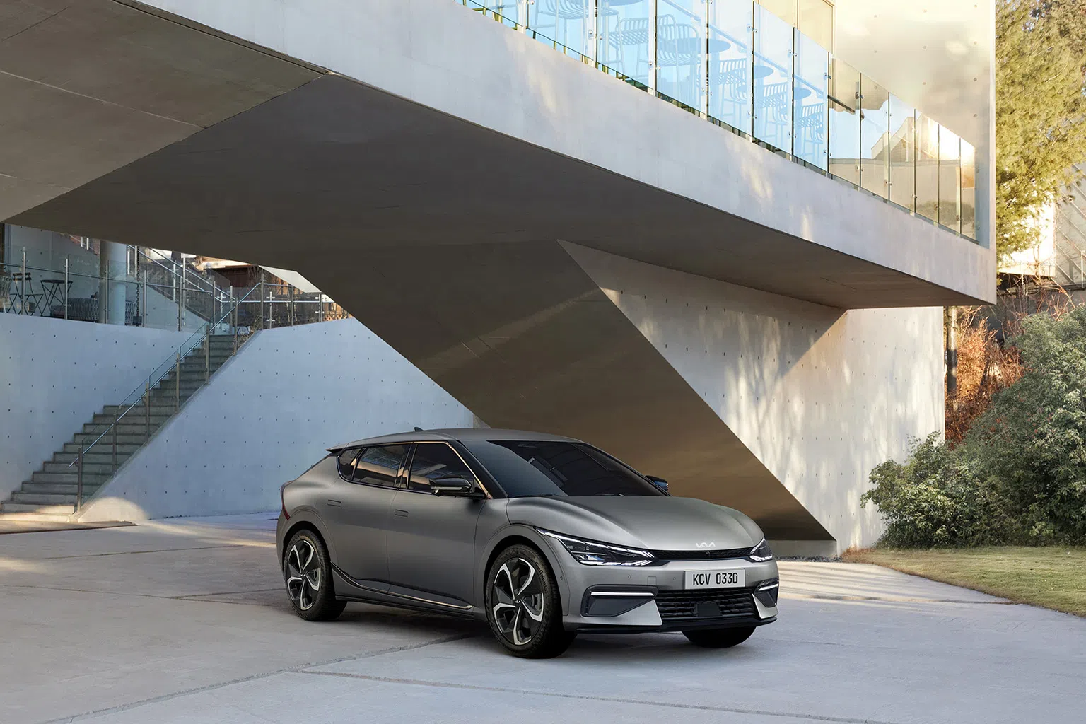 起亚EV6的外观设计未来感十足，将尖端创新的性能与智能功能融为一体。（图/Kia提供）
