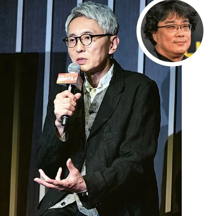 松重丰在记者会上解释，因韩国导演奉俊昊（圈图）无暇执导，他唯有自导自演。（互联网）