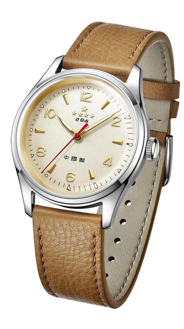 1955年，海鸥造出中国第一枚手表“五星表”，结束“中国只能修表不能造表”的历史。（海鸥表提供）