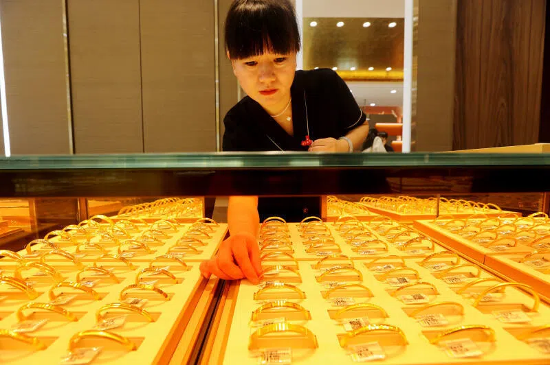 下午察：买三金变租三金 中国年轻人变了？