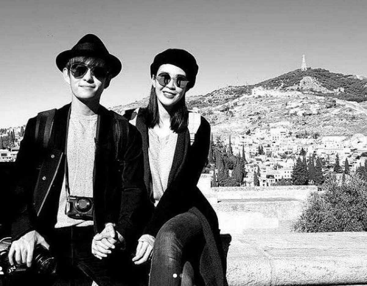 刘子绚在IG贴出一张四年前摄于意大利的照片，纪念和田铭耀结婚四周年。（取自IG）　　