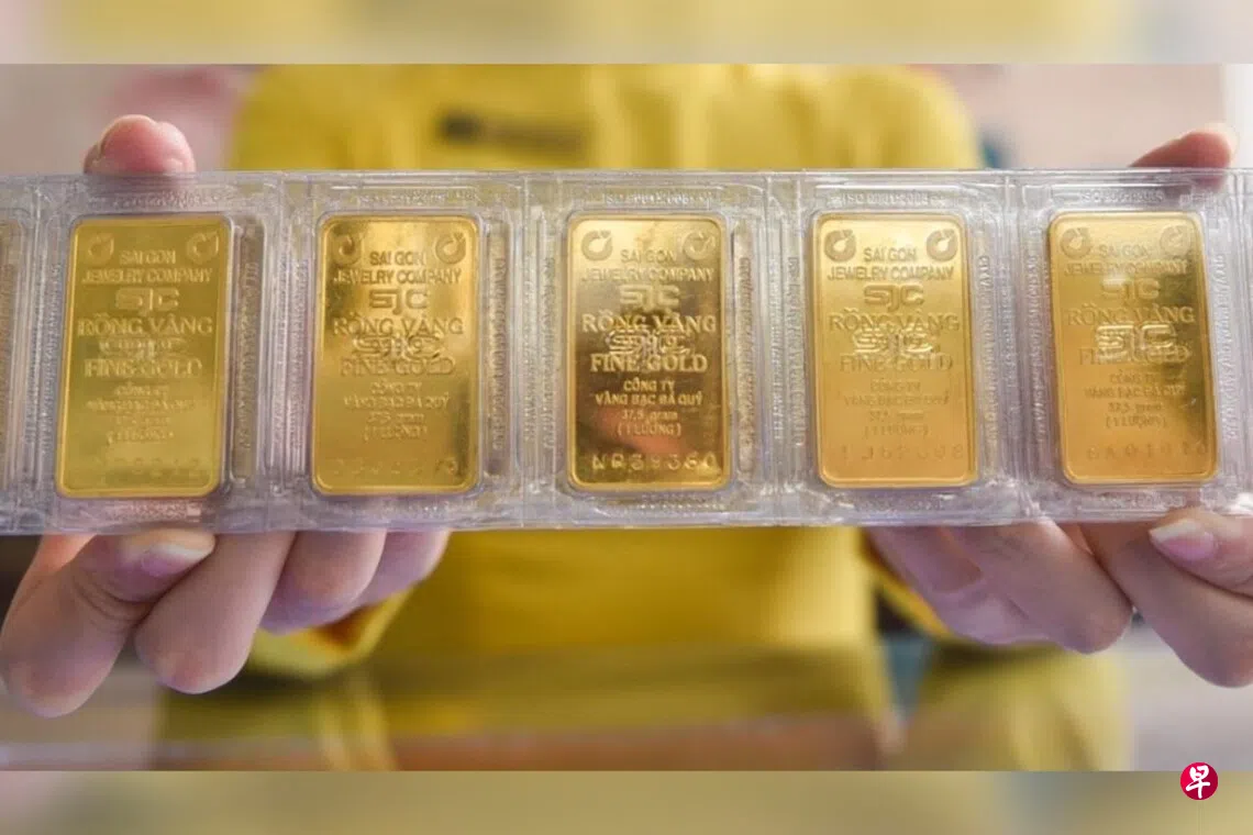 越南国有金条生产商员工涉私吞大量黄金16人被判刑| 联合早报