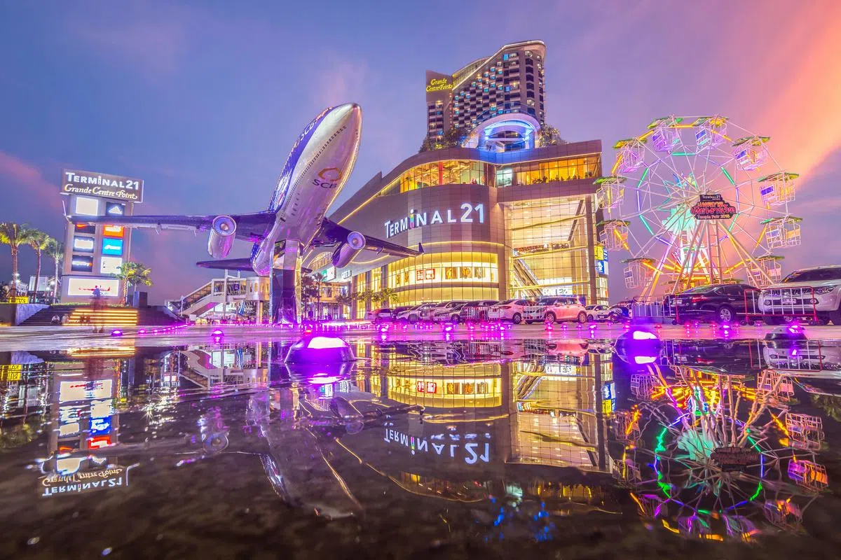 芭堤雅的Terminal 21购物中心充满异国风情。（中欧航旅提供）