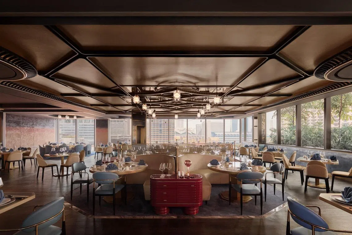 到访Odeon 333七楼的摩登中餐馆黑珍珠，食客可边吃边欣赏城市景观。（餐馆提供）