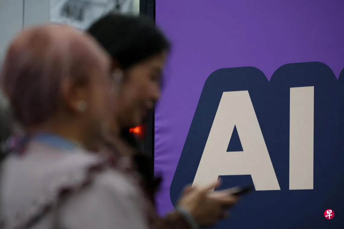 民调：约两成英国成年人用AI获取新闻 最常用ChatGPT