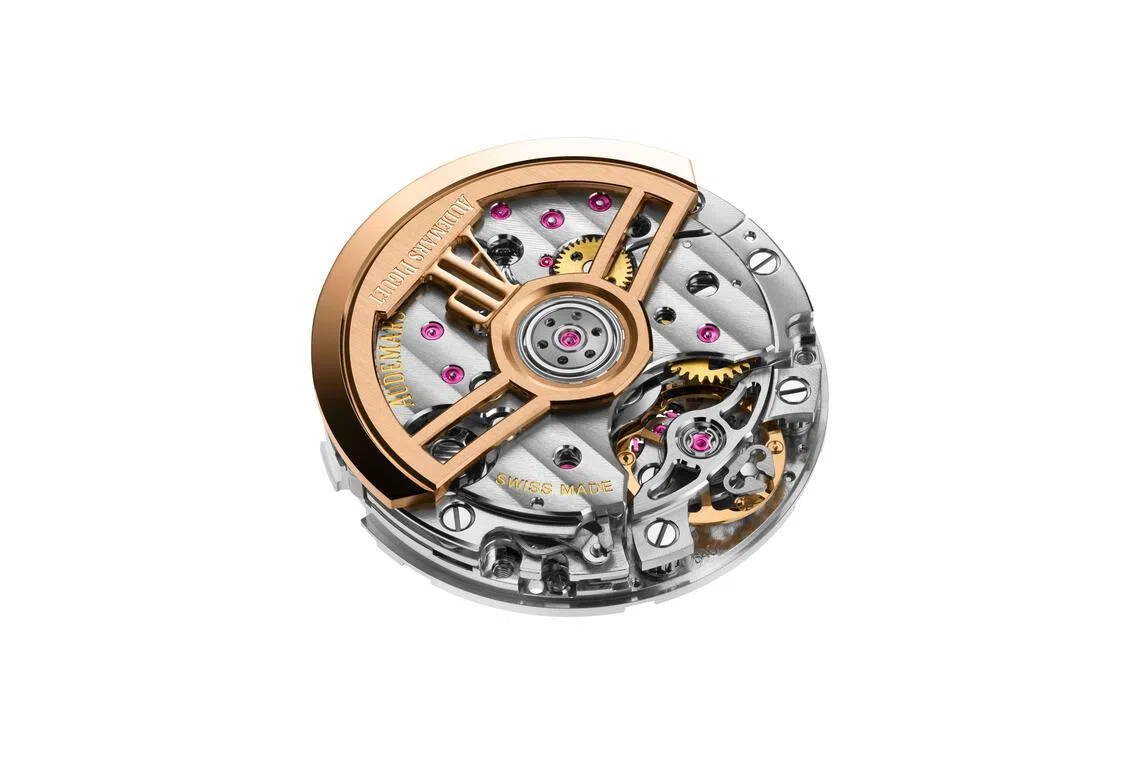 38毫米皇家橡树计时码表率先搭载爱彼推出的全新自动上链计时机芯Calibre 6401。（爱彼提供）