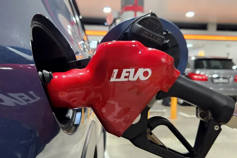 SPC Levo汽油系列不仅保护车子的引擎，还能提高燃油效率。(图/SPC提供）