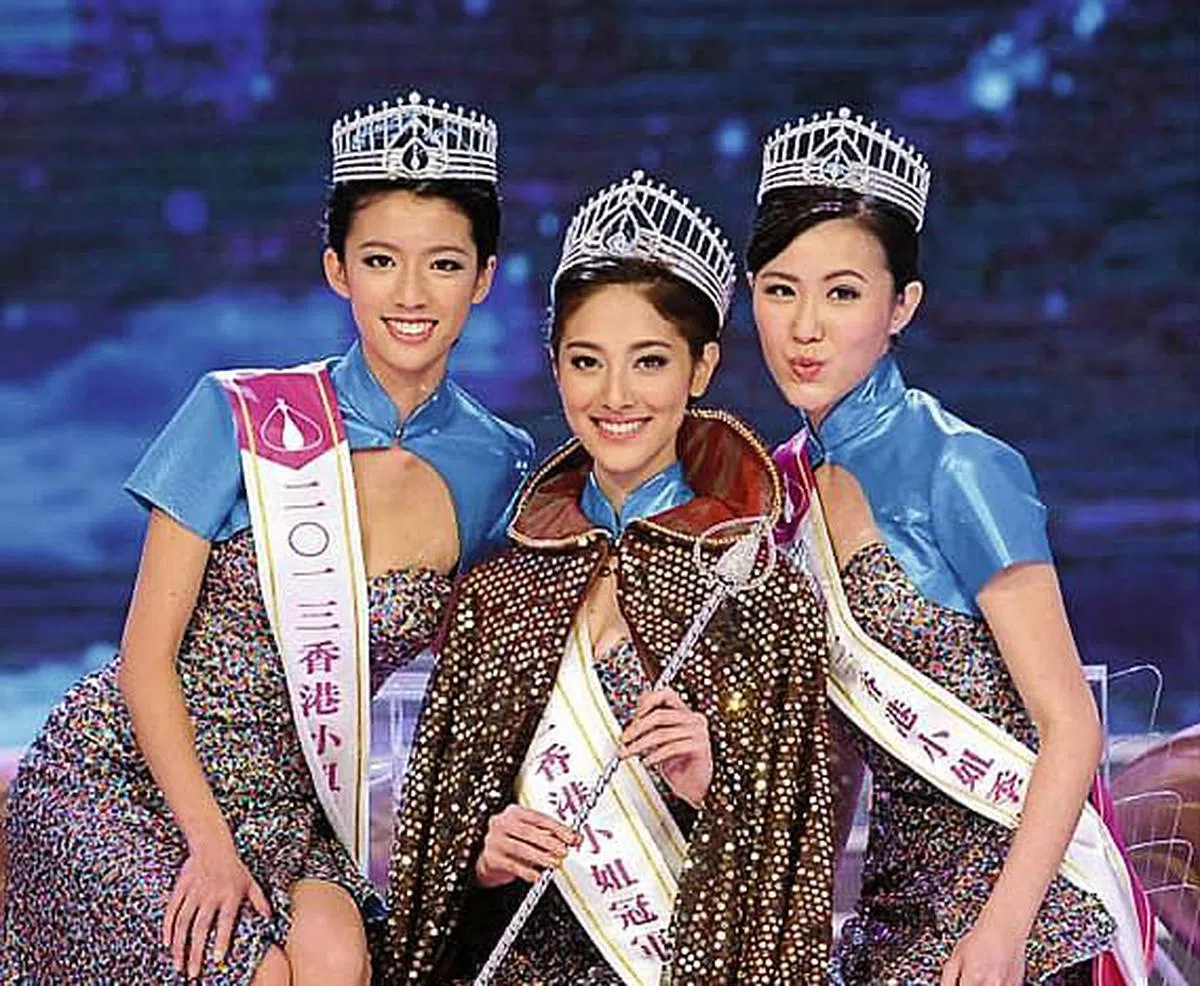 蔡思贝（左起）、陈凯琳、刘佩玥2013年参选港姐出道。（互联网）