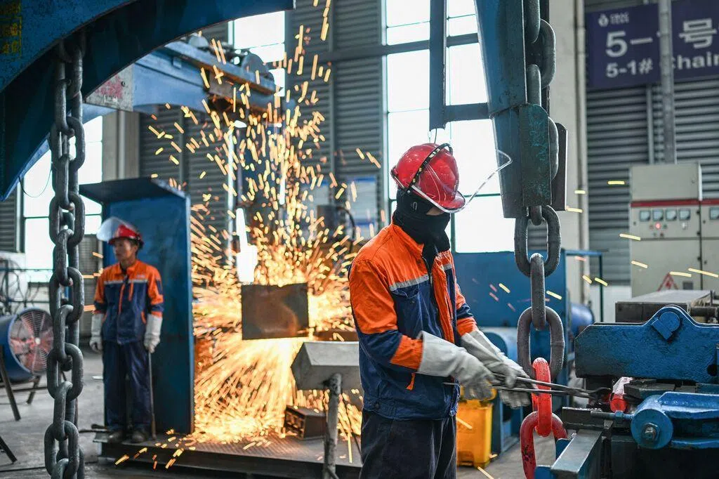 结束连续八个月萎缩 中国工厂活动12月意外回升