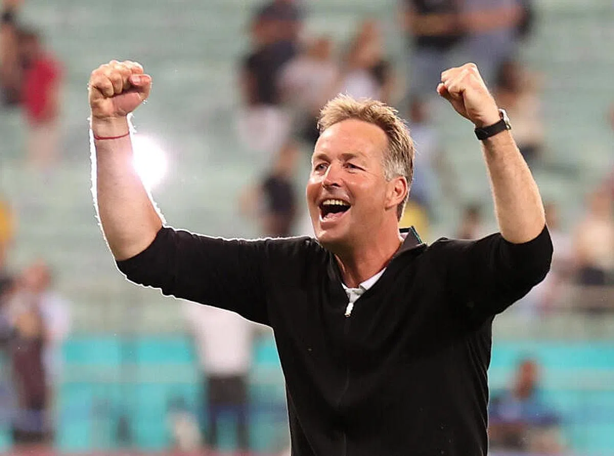  丹麦主帅尤尔曼德昨天谈到了中场大将埃里克森，表示他仍然是球队重要的一部分。（路透社）