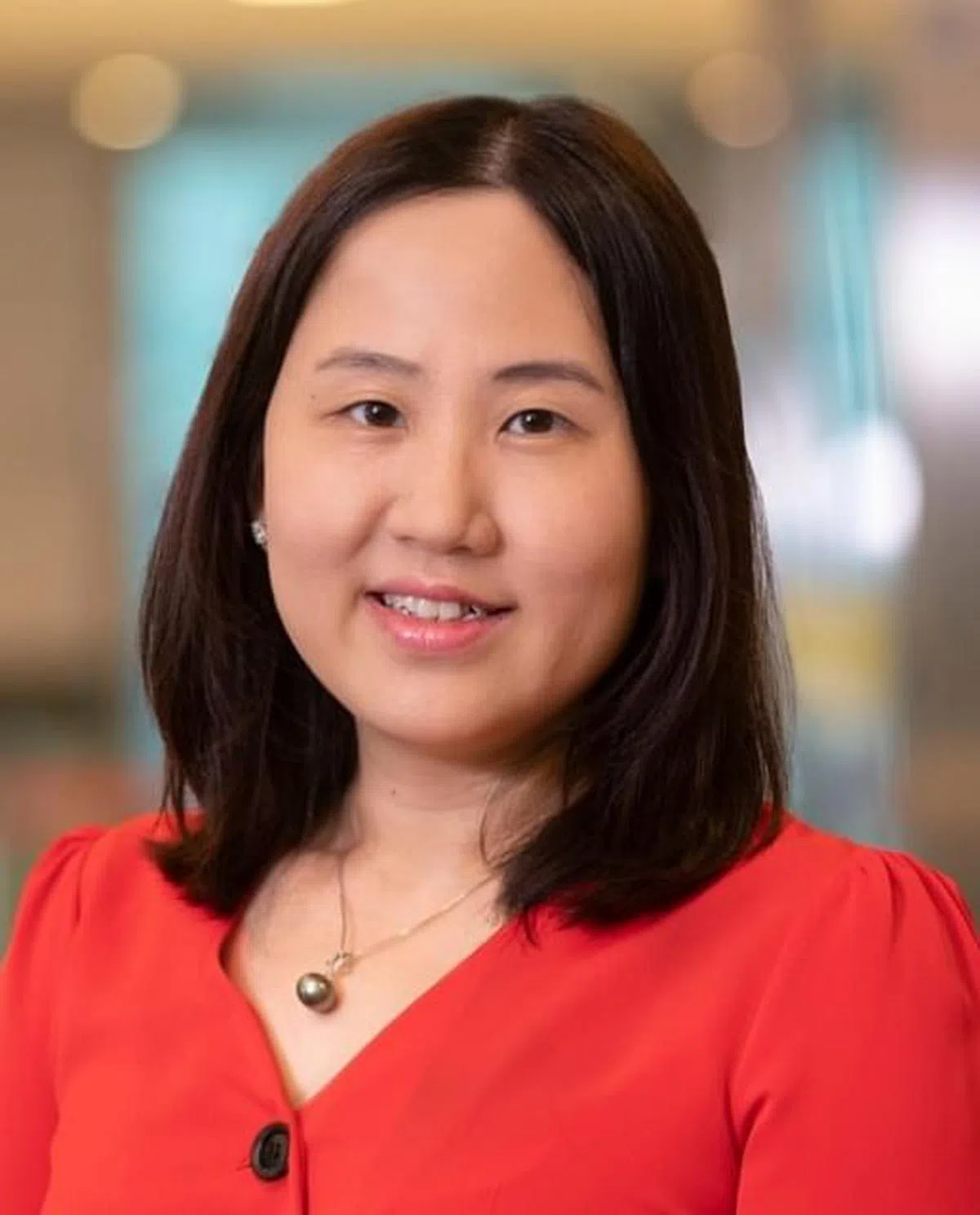 谢丽云：发行CBDC可以帮助提高包容性，非银行领域可提供数码支付（通常通过手机网络），而不要求个人持有银行账户。CBCD还可以帮助加强发展中市场的货币和金融稳定。（受访者提供）