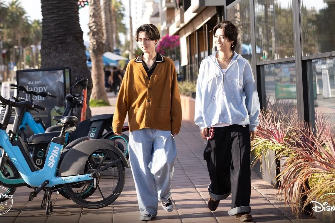 日本人气组合King & Prince在节目中游览洛杉矶各大景点。（Disney+提供）